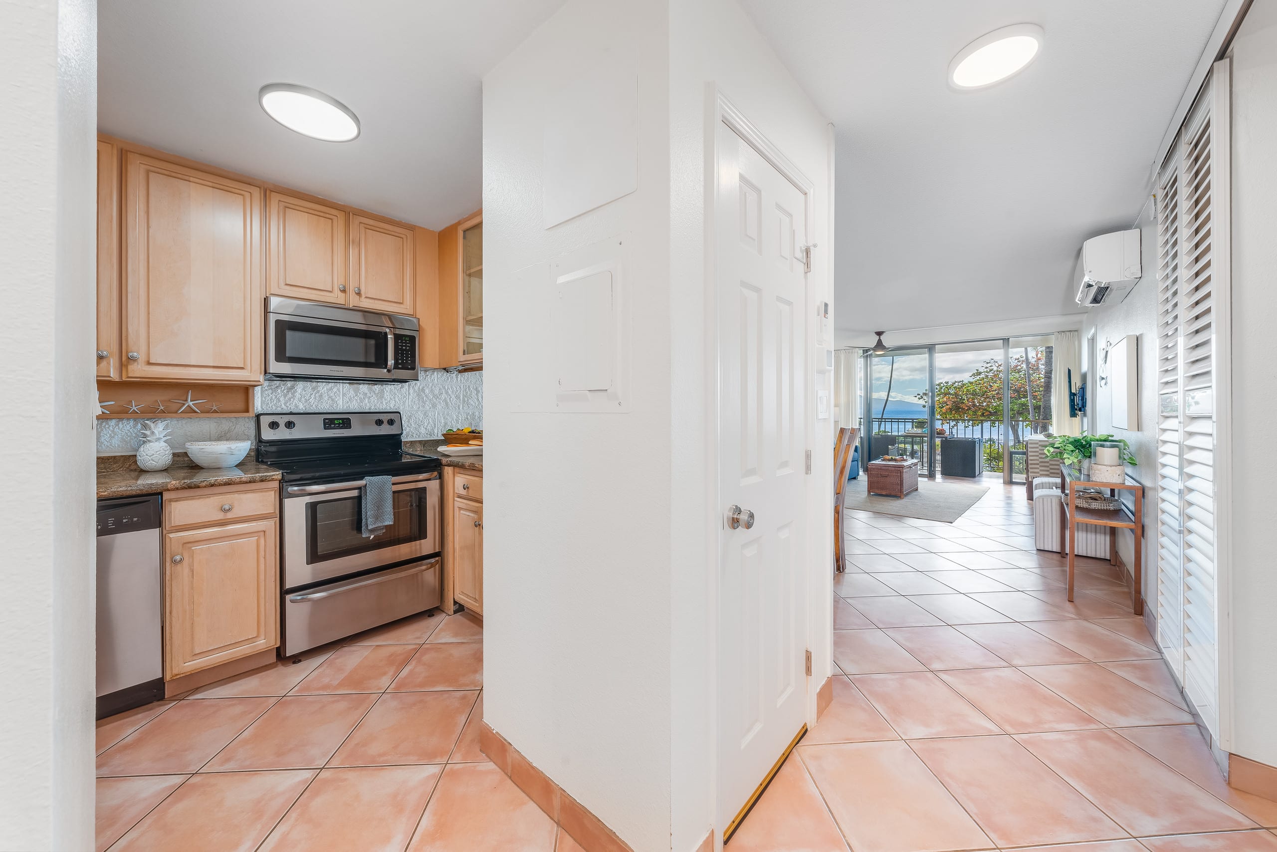Condo in Wailuku · ★4.84 · 2 bedrooms · 3 beds · 2 baths - Image 8