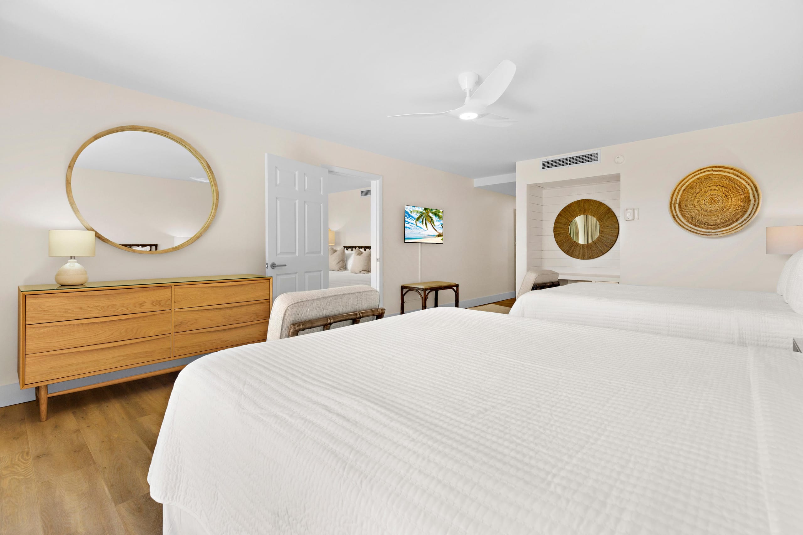 Condo in Lahaina · ★4.88 · 2 bedrooms · 3 beds · 2 baths - Image 13