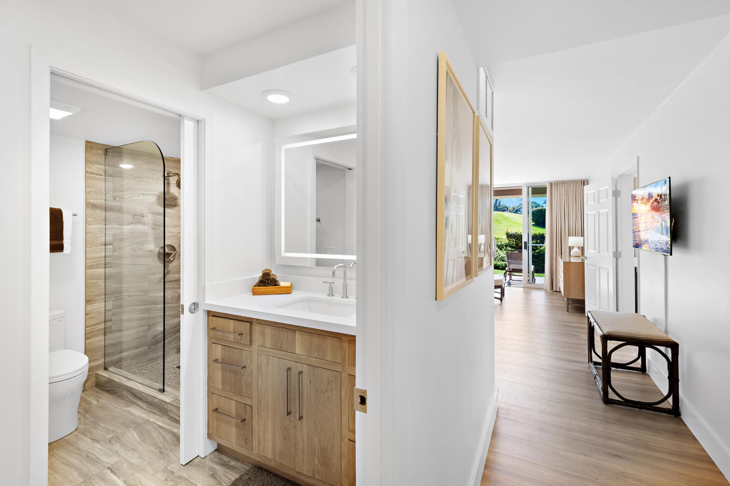 Condo in Lahaina · ★4.88 · 2 bedrooms · 3 beds · 2 baths - Image 15