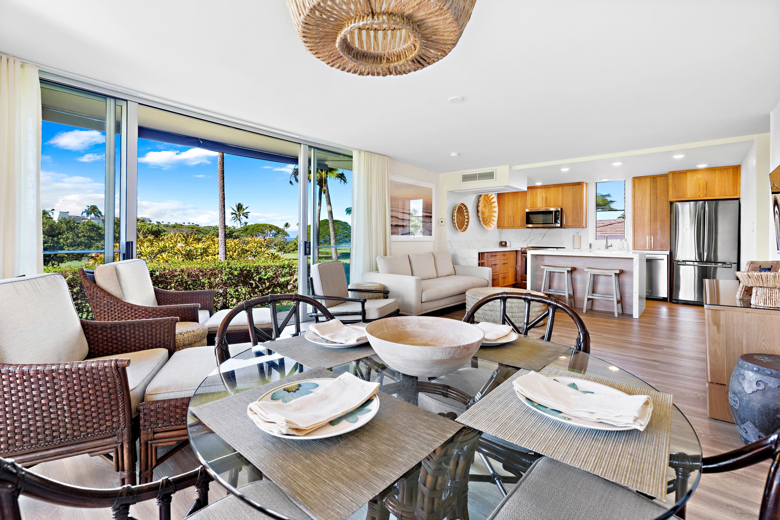 Condo in Lahaina · ★4.88 · 2 bedrooms · 3 beds · 2 baths - Image 24
