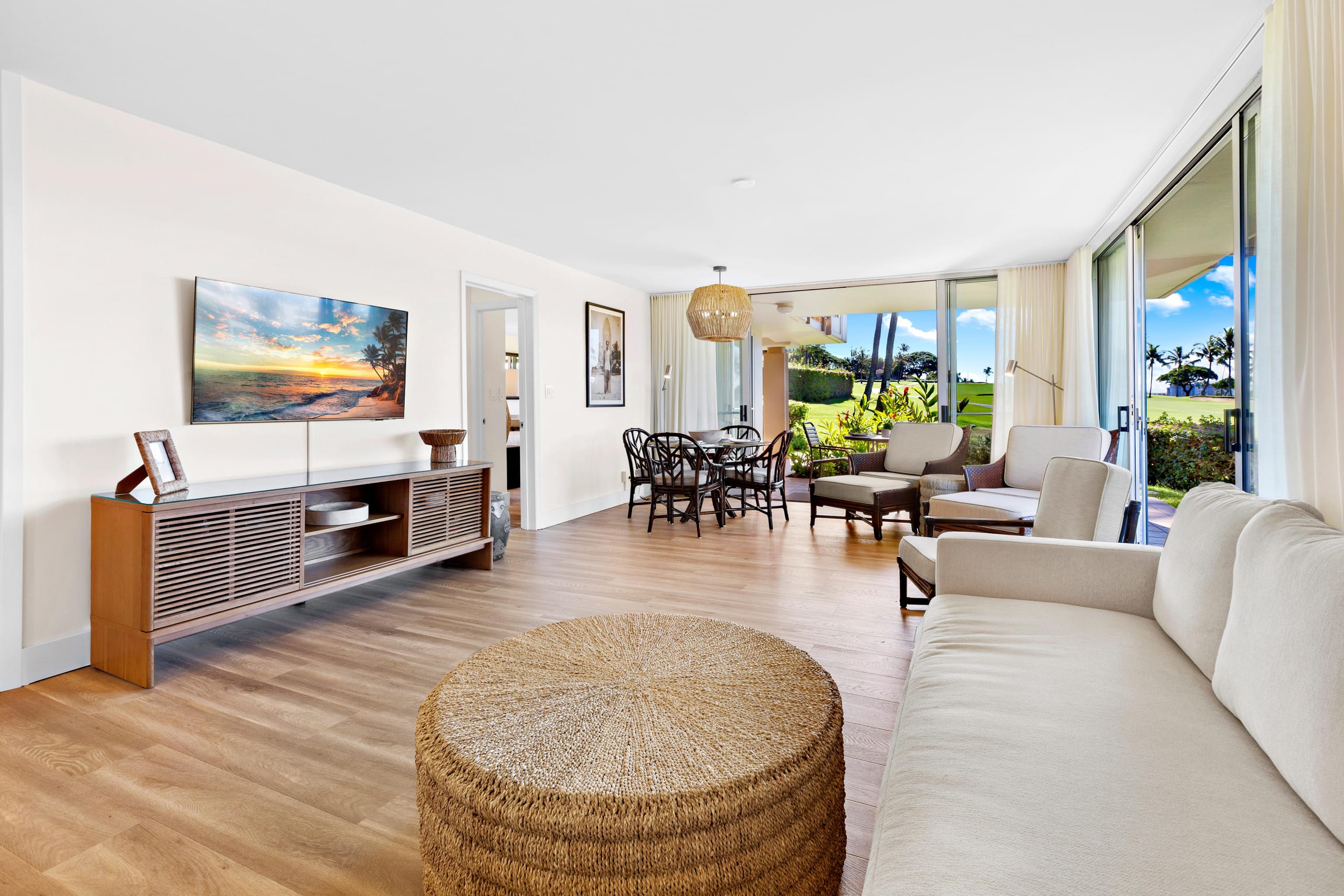 Condo in Lahaina · ★4.88 · 2 bedrooms · 3 beds · 2 baths - Image 7