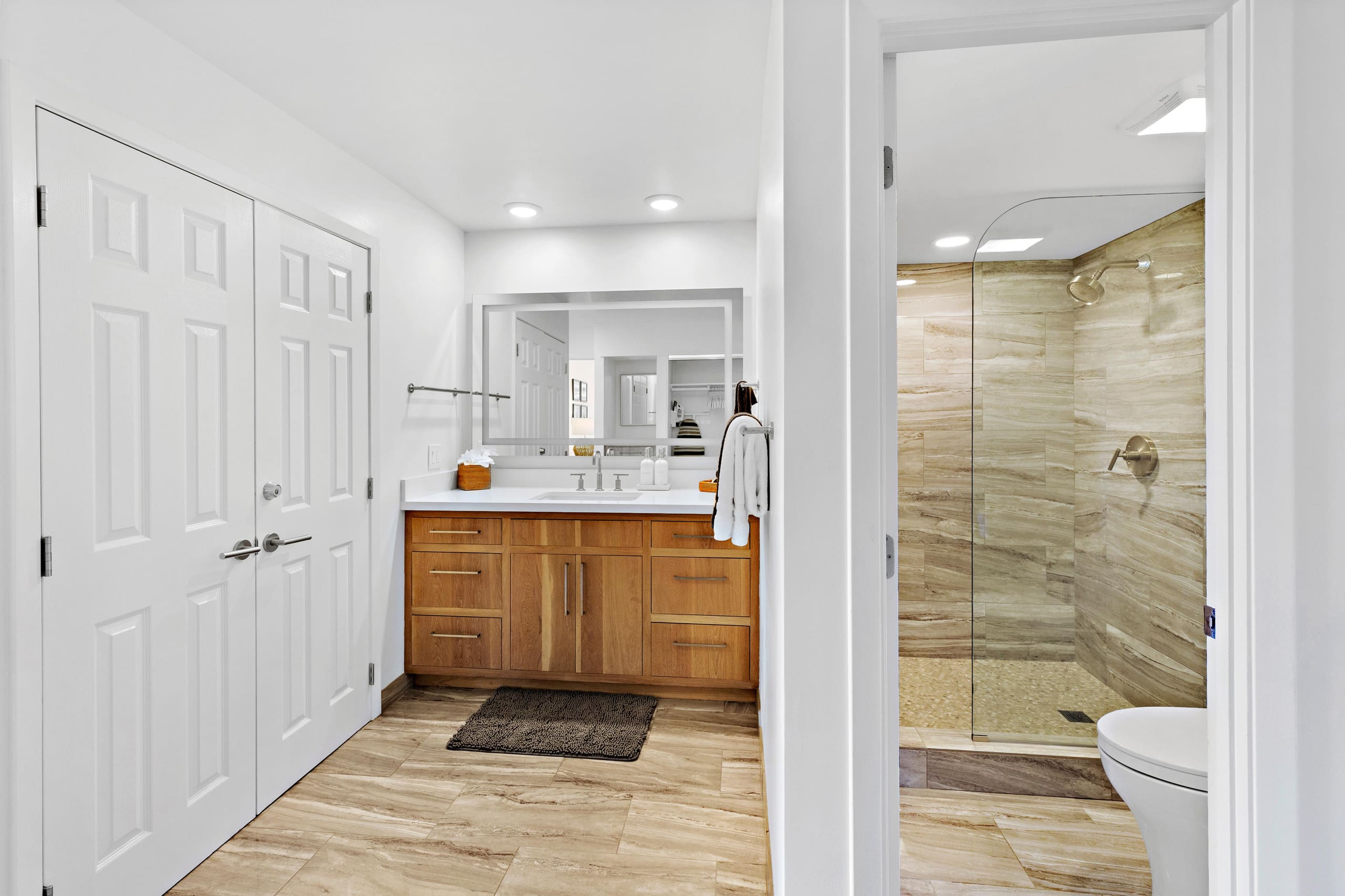 Condo in Lahaina · ★4.88 · 2 bedrooms · 3 beds · 2 baths - Image 19