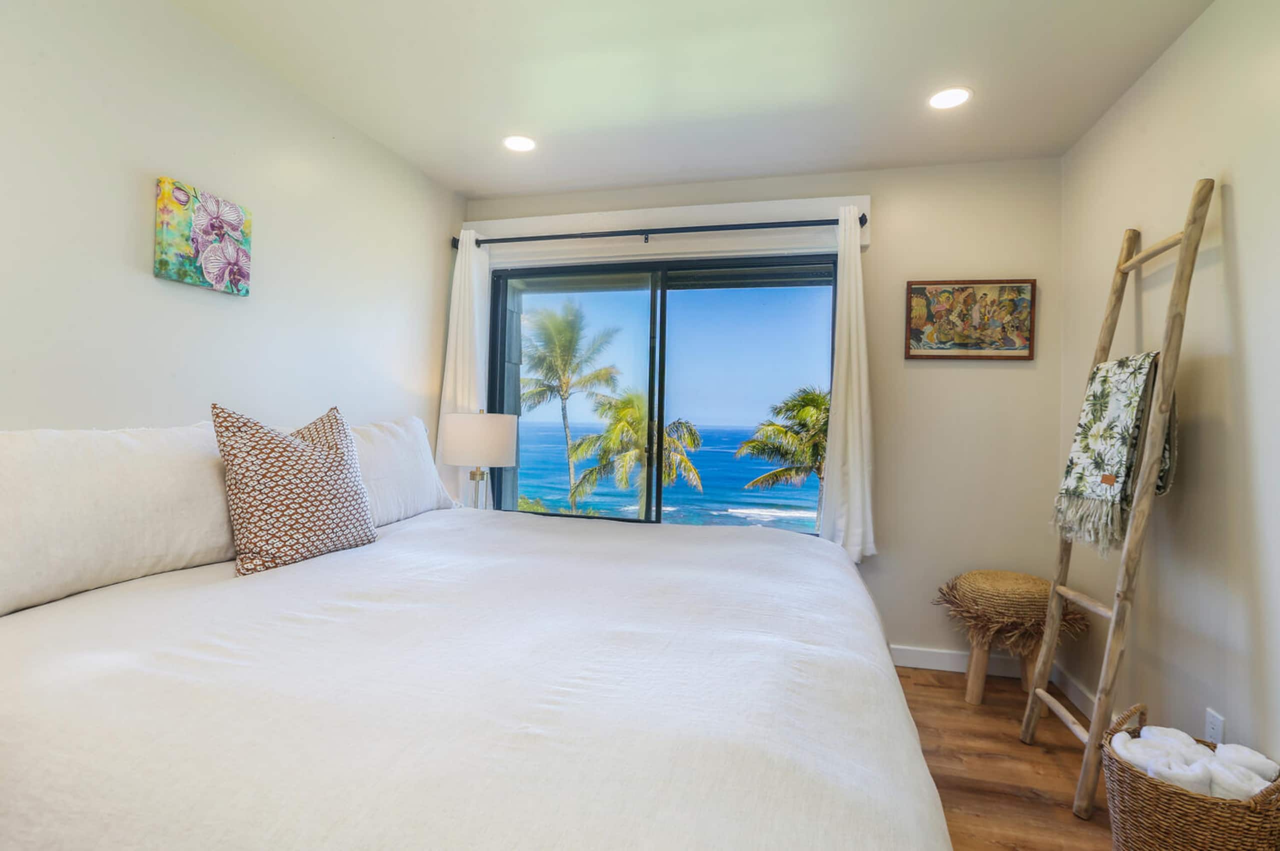 Condo in Princeville · ★4.67 · 2 bedrooms · 4 beds · 2 baths - Image 13