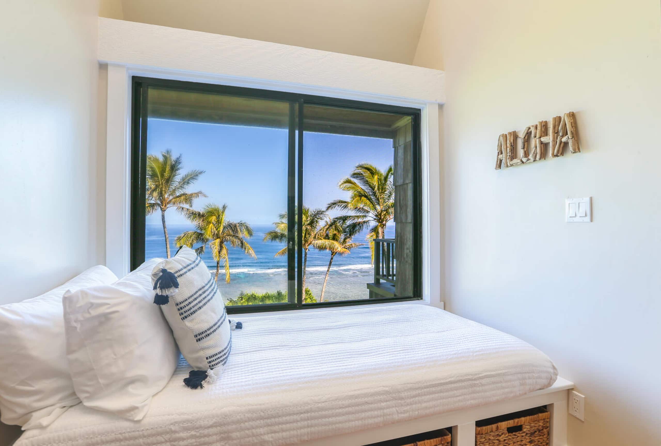 Condo in Princeville · ★4.67 · 2 bedrooms · 4 beds · 2 baths - Image 7
