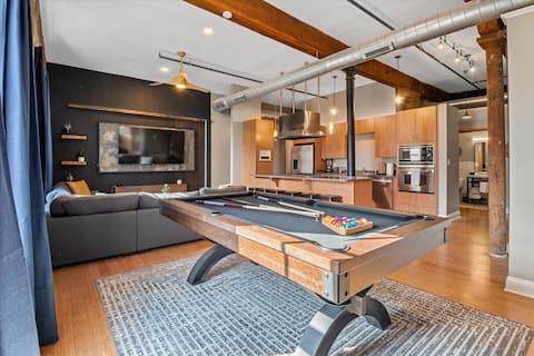 New Loft Near Convention Center