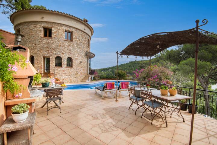 Mm152: House with private pool in Sa Riera, Begur gallery image 2