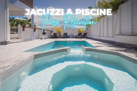 Villa with Jacuzzi and Pool