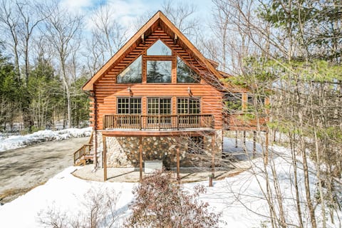 Thrill & Chill: Ski & Sauna in Winter Wonderland