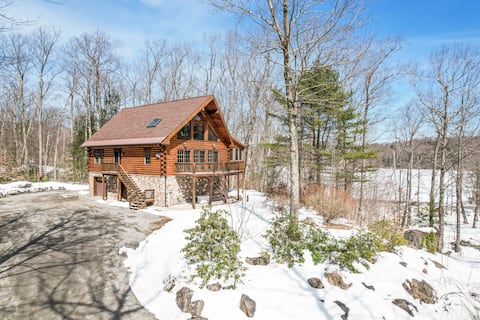 Thrill & Chill: Ski & Sauna in Winter Wonderland