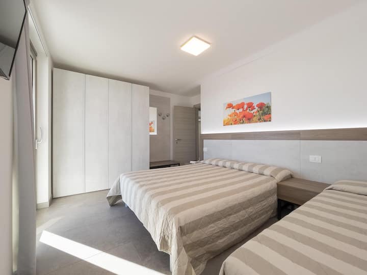 საძინებელი 1