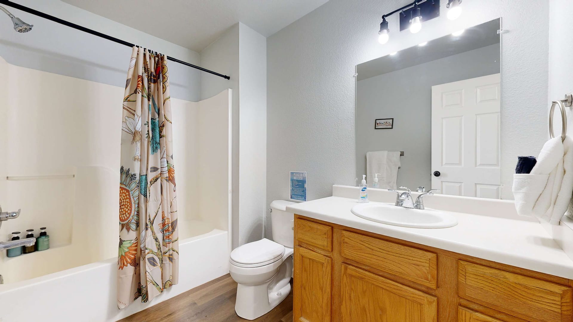 Spacious Two-Bed Updated Near DIA easy Denver Access — foto 4