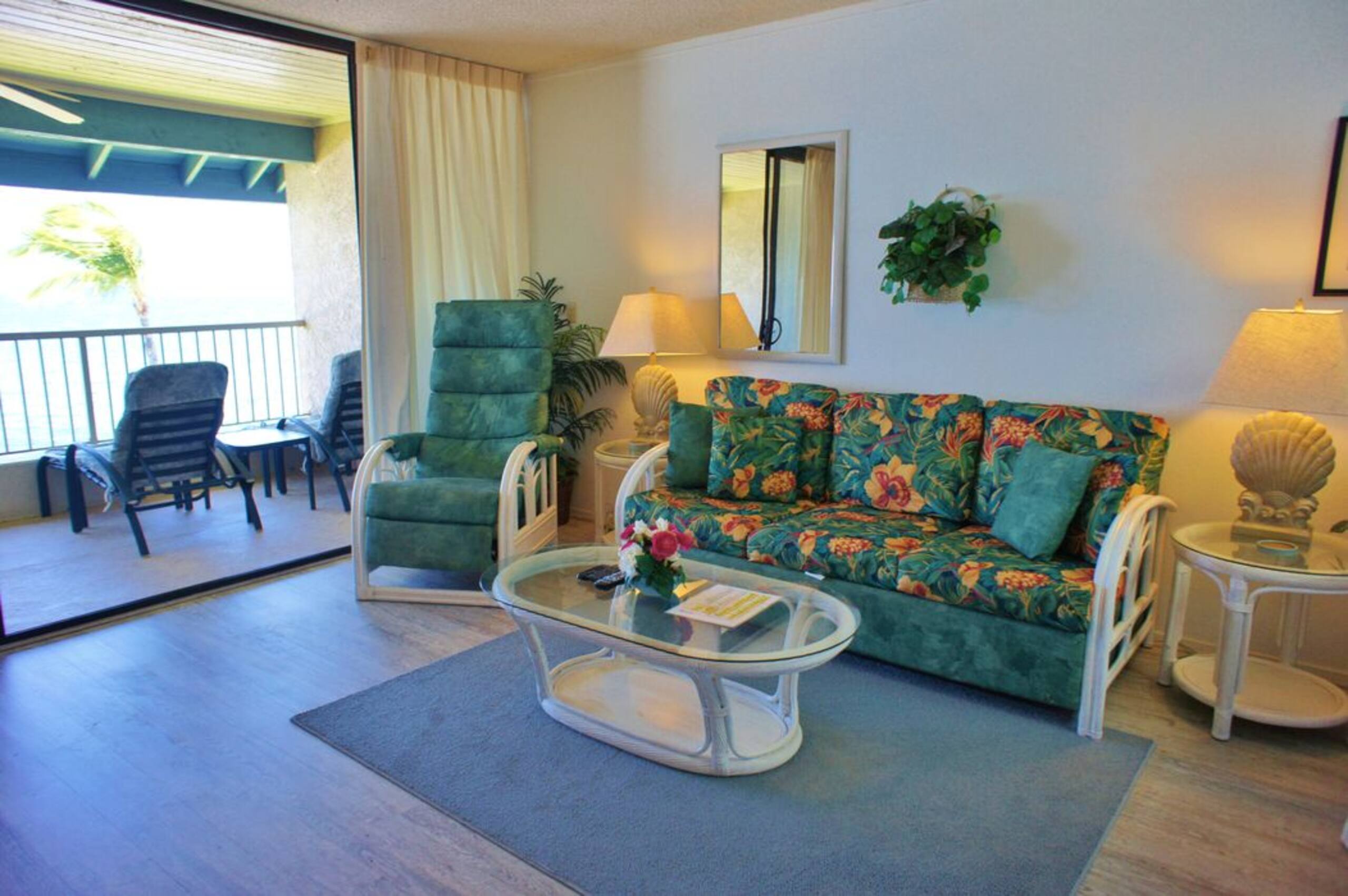 Condo in Kailua-Kona · ★4.5 · 1 bedroom · 2 beds · 1 bath - Image 4