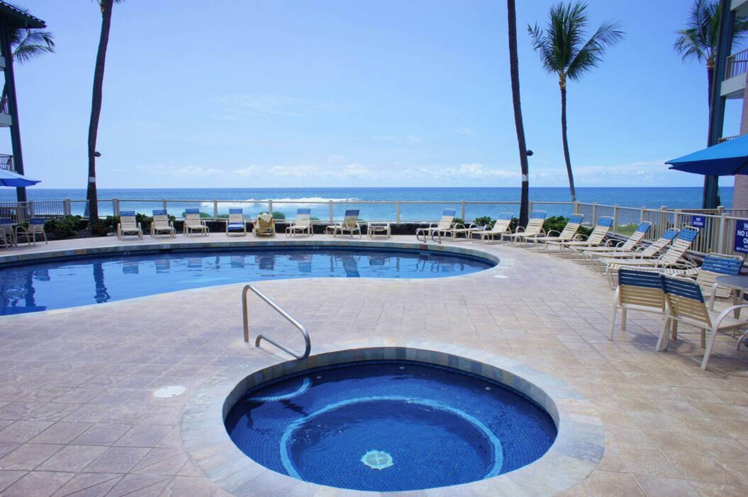 Condo in Kailua-Kona · ★4.5 · 1 bedroom · 2 beds · 1 bath - Image 13