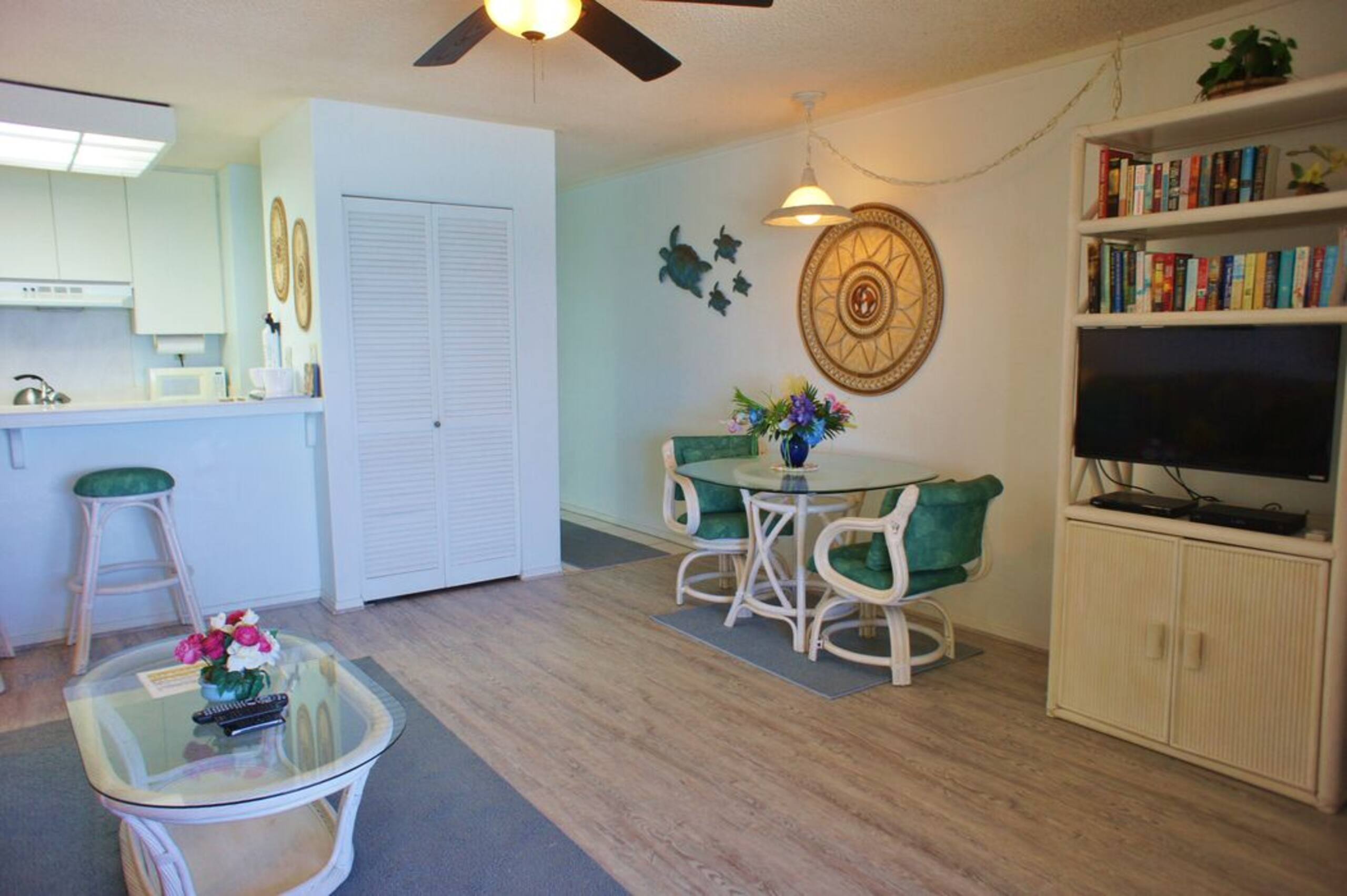 Condo in Kailua-Kona · ★4.5 · 1 bedroom · 2 beds · 1 bath - Image 18