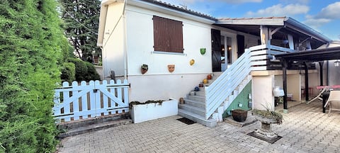 House for 4 ppl. with swimming-pool at Veyras