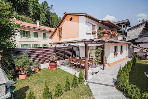 Lovely Apartment with Terrace & Garden in Kobarid
