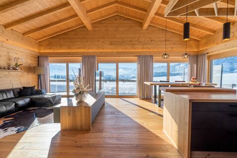Chalet with panoramic terrace & private sauna