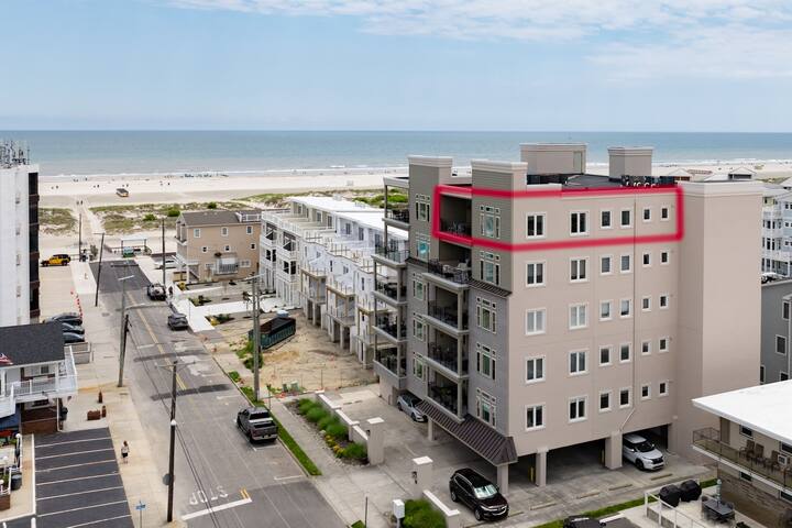 Blue Homes Real Estate managed Airbnb listing 1