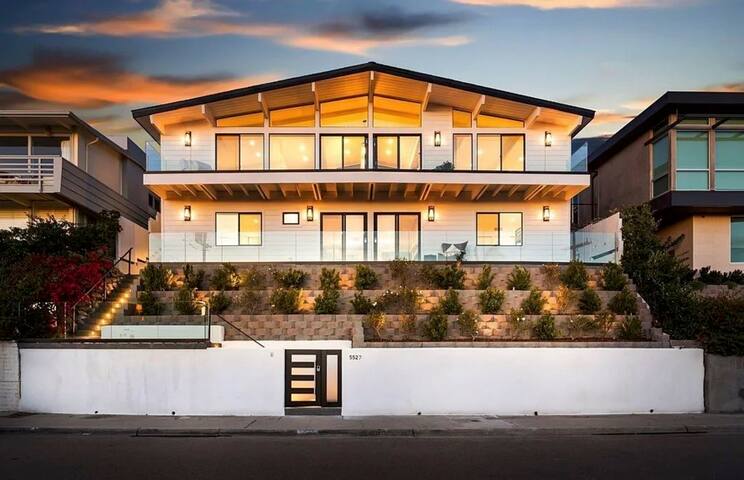Ocean Pearl – Beautiful Renovated La Jolla Home gallery image 3