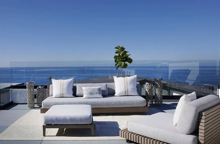 Ocean Pearl – Beautiful Renovated La Jolla Home gallery image 2