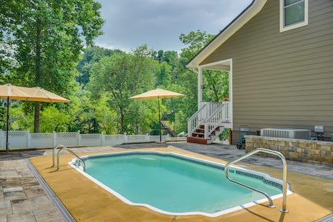 Modern Tims Ford Lake Home w/ Private Dock & Pool!