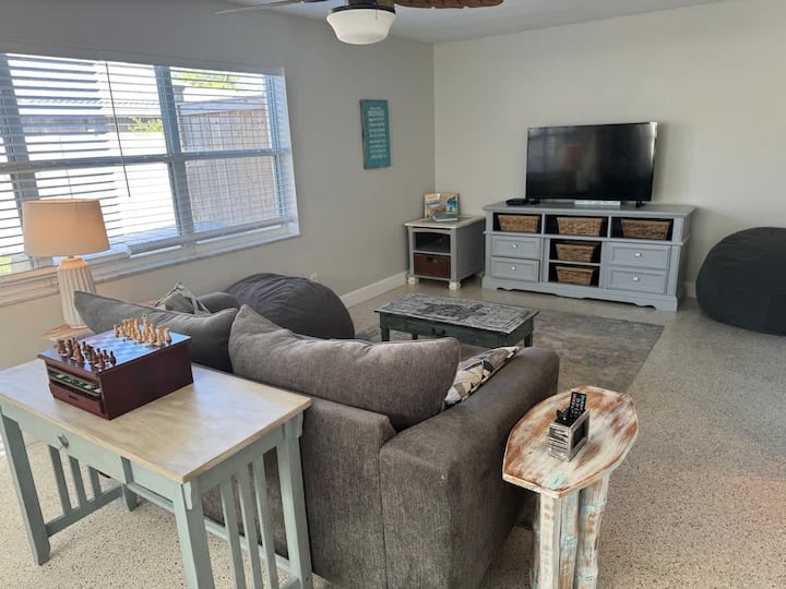 მისაღები ოთახი