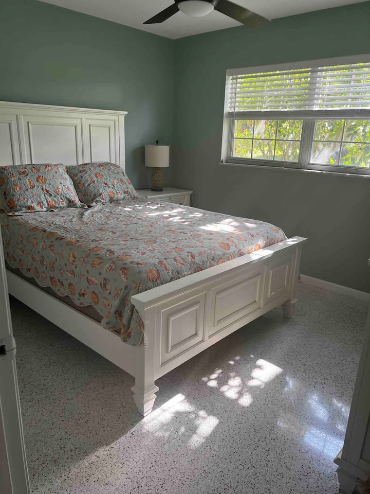 მე-2 ოსტატი სახლის წინა ნაწილში