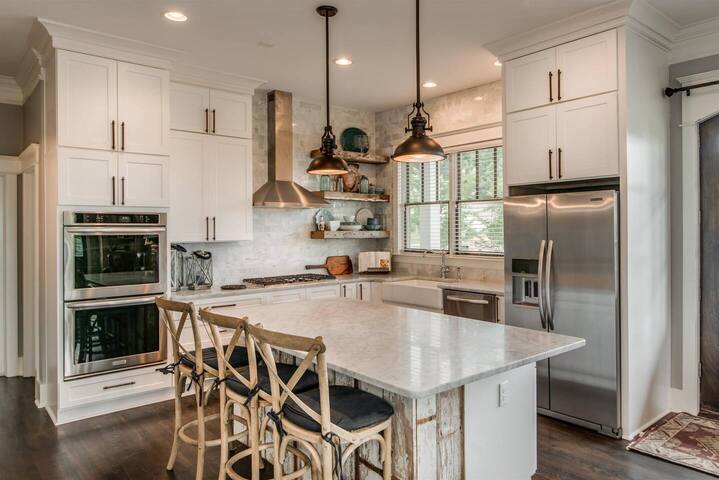 Southern Inspiration Nash Style-4th Night FREE! gallery image 3