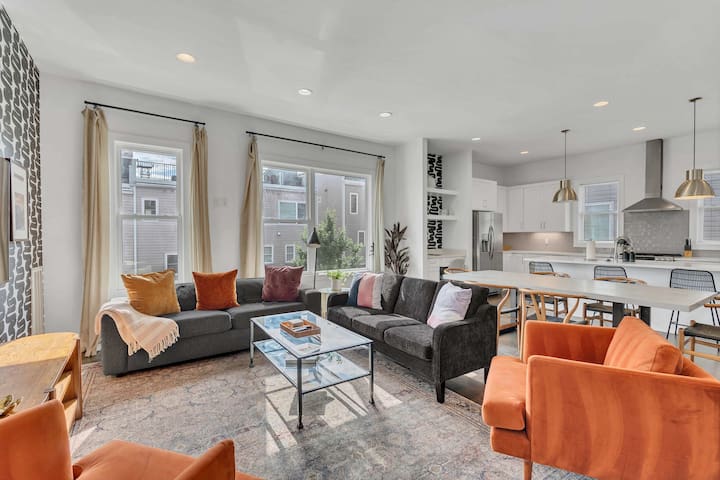 2 Lux Homes with Rooftop Views Sleeps 24