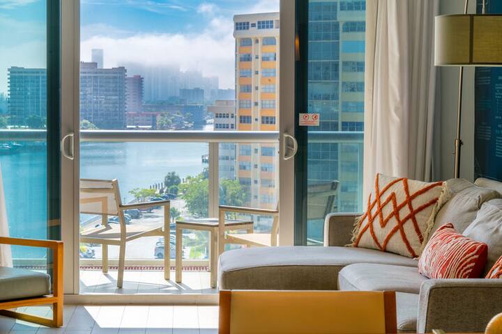 Great 2BR amazing SouthBayView w/Kitchen 9Floor gallery image 2