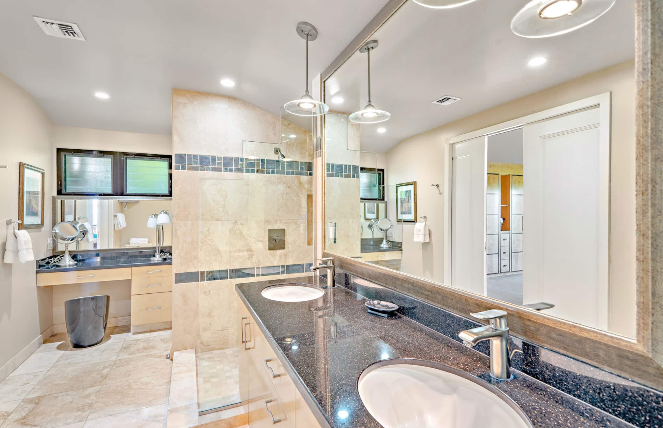 Condo in Wailea · ★5.0 · 2 bedrooms · 2 beds · 2 baths - Photo 22