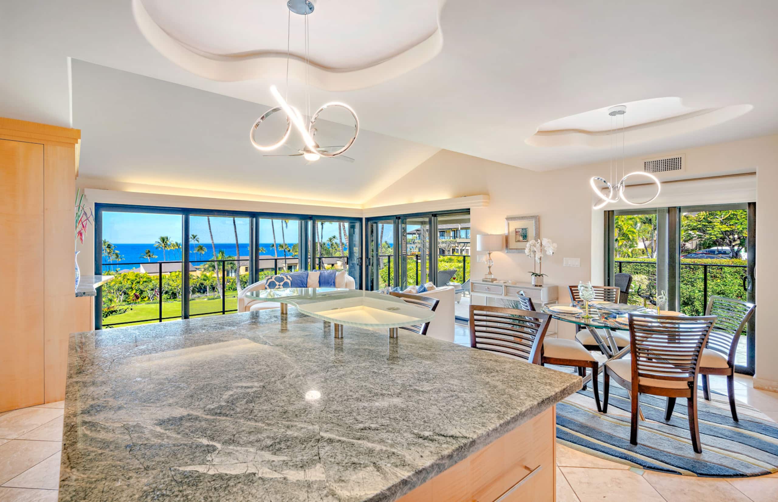 Condo in Wailea · ★5.0 · 2 bedrooms · 2 beds · 2 baths - Photo 6