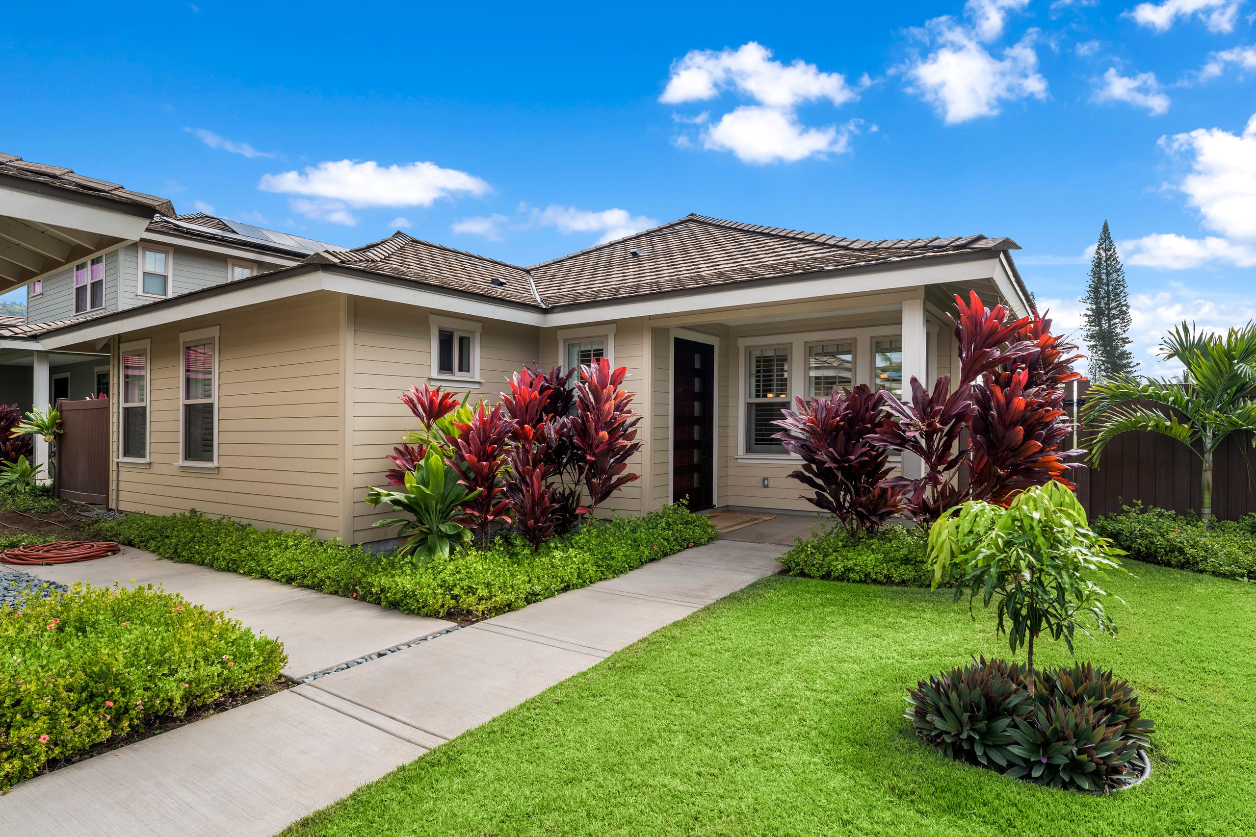 Home in Kailua-Kona · ★4.97 · 3 bedrooms · 3 beds · 2.5 baths - Image 36