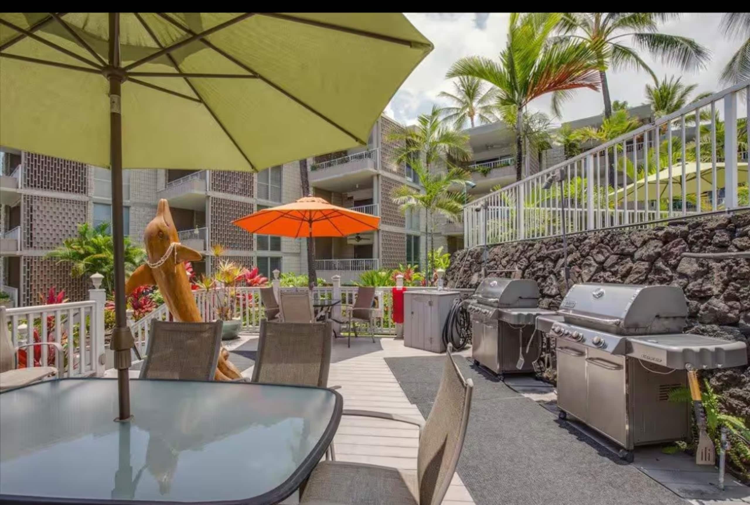 Condo in Kailua-Kona · ★4.81 · 1 bedroom · 2 beds · 1 bath - Image 27