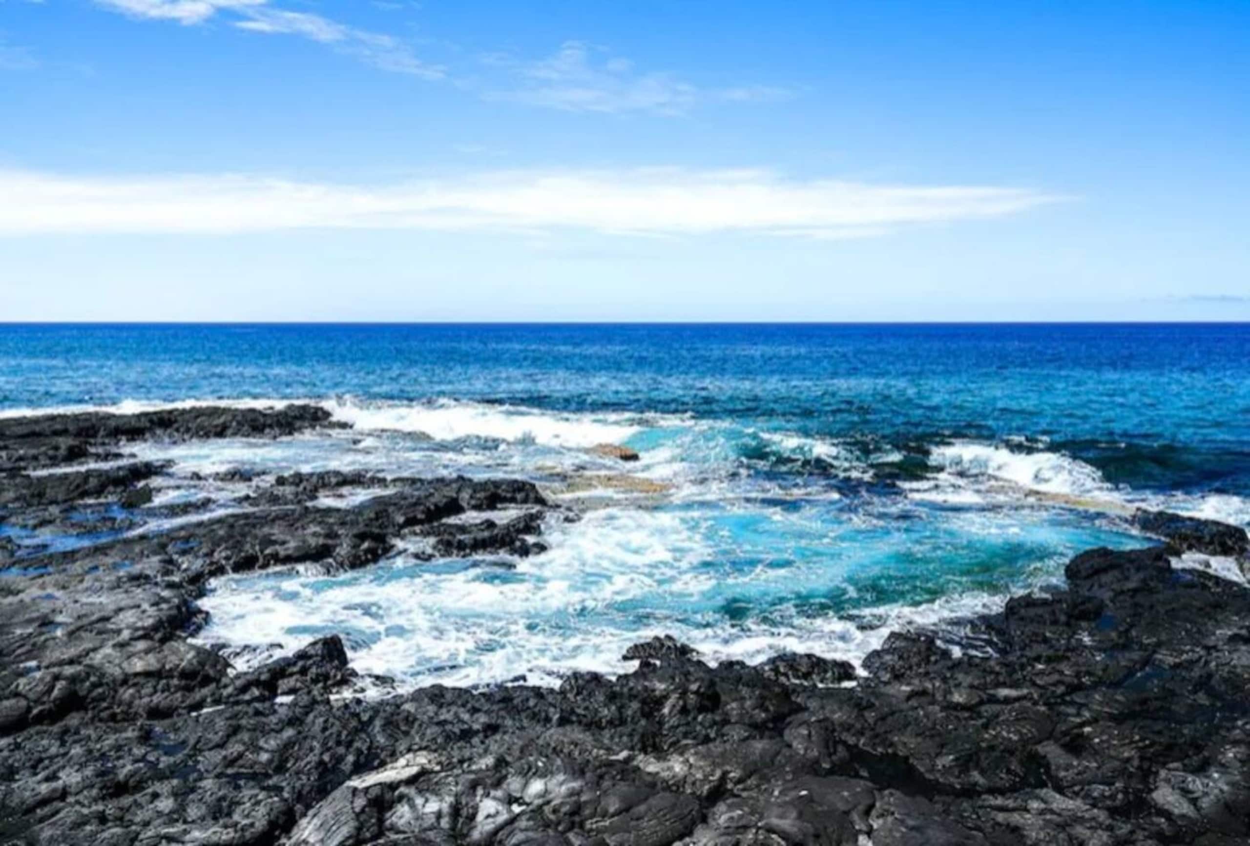 Condo in Kailua-Kona · ★4.81 · 1 bedroom · 2 beds · 1 bath - Image 9