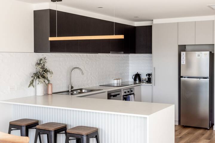 Little Island Apartments #11