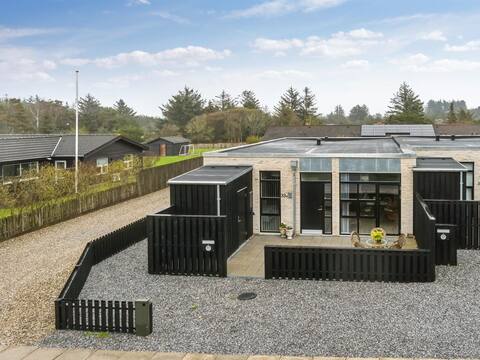 "Klaudius" - 2km from the sea by Interhome