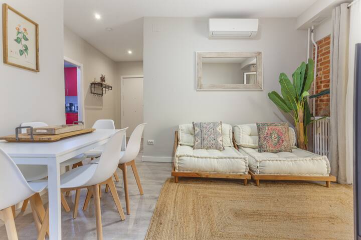 Latina Design Terrace Vi apartment in Madrid gallery image 2