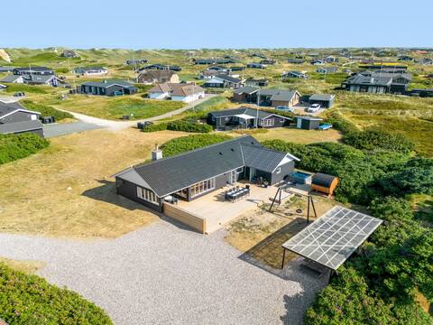 "Hillevi" - 200m from the sea by Interhome