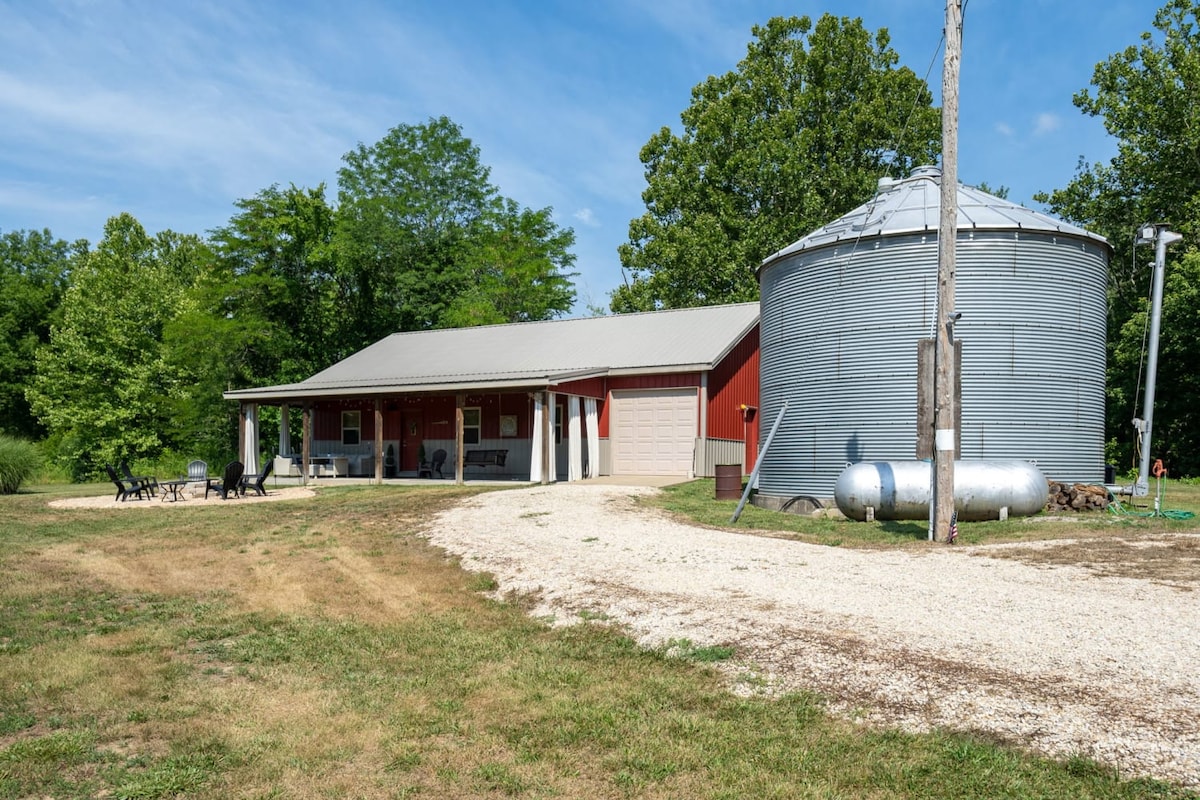 Private 77 Acre Farm Hermann MO - Sleeps 8+ - Farm stays for Rent in Hermann,  Missouri, United States - Airbnb