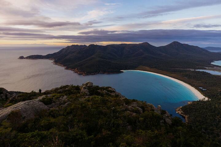 Parsons Cove Beach House – Freycinet gallery image 3