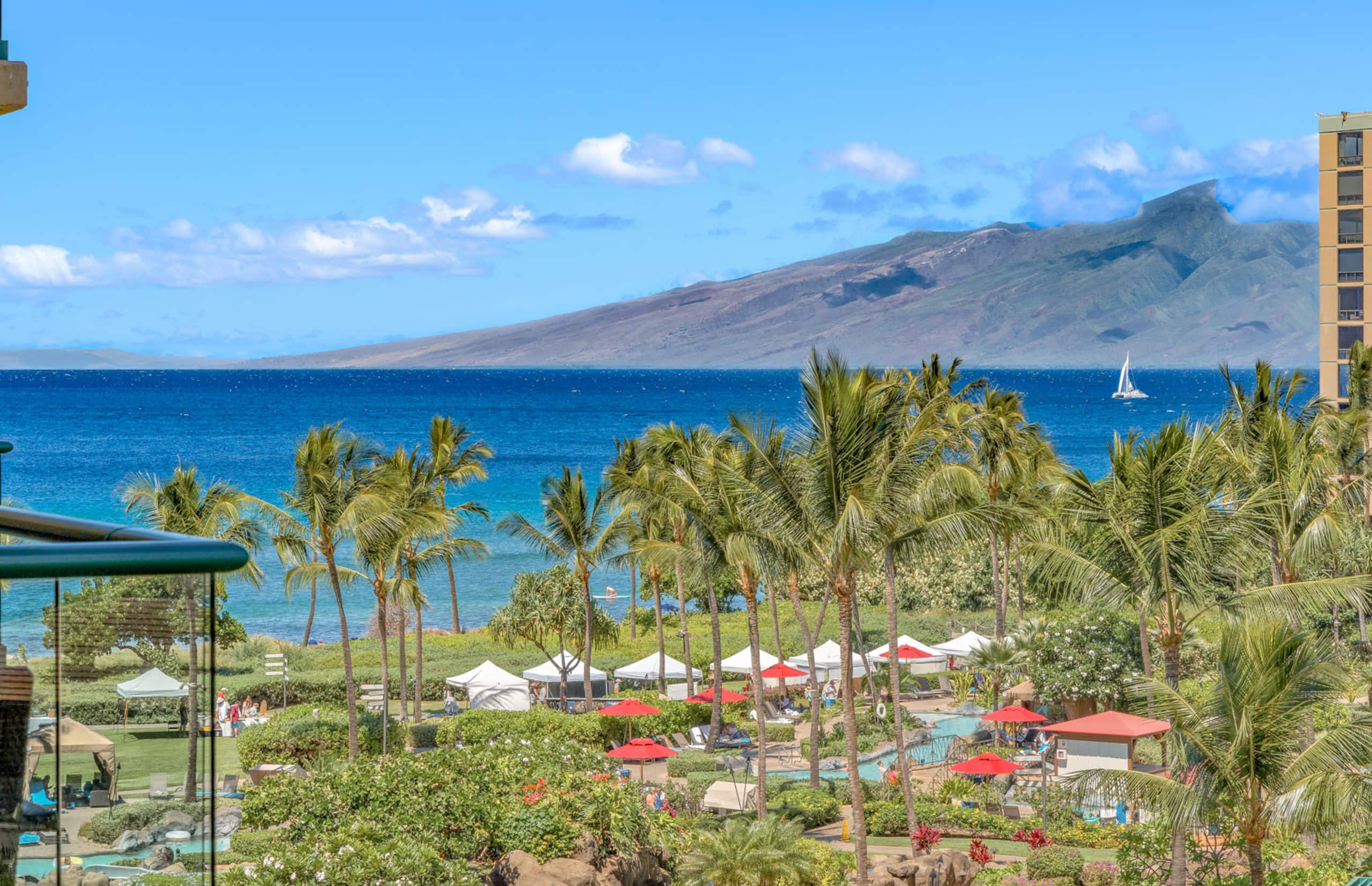 Condo in Lahaina · ★4.9 · 2 bedrooms · 3 beds · 1 bath - Image 1