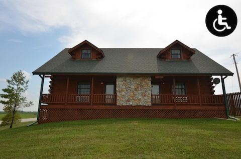 Big Bear - Sleeps up to 8 - Handicap Accessible