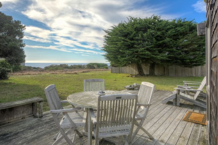 Sibley | Beautiful Ocean Views & Hot Tub! - Sea Ranch, CA