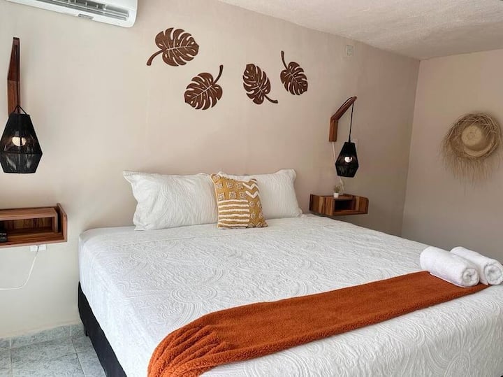 Downtown Cancun Studio | Wifi, Smart Tv & Ac - Cancún