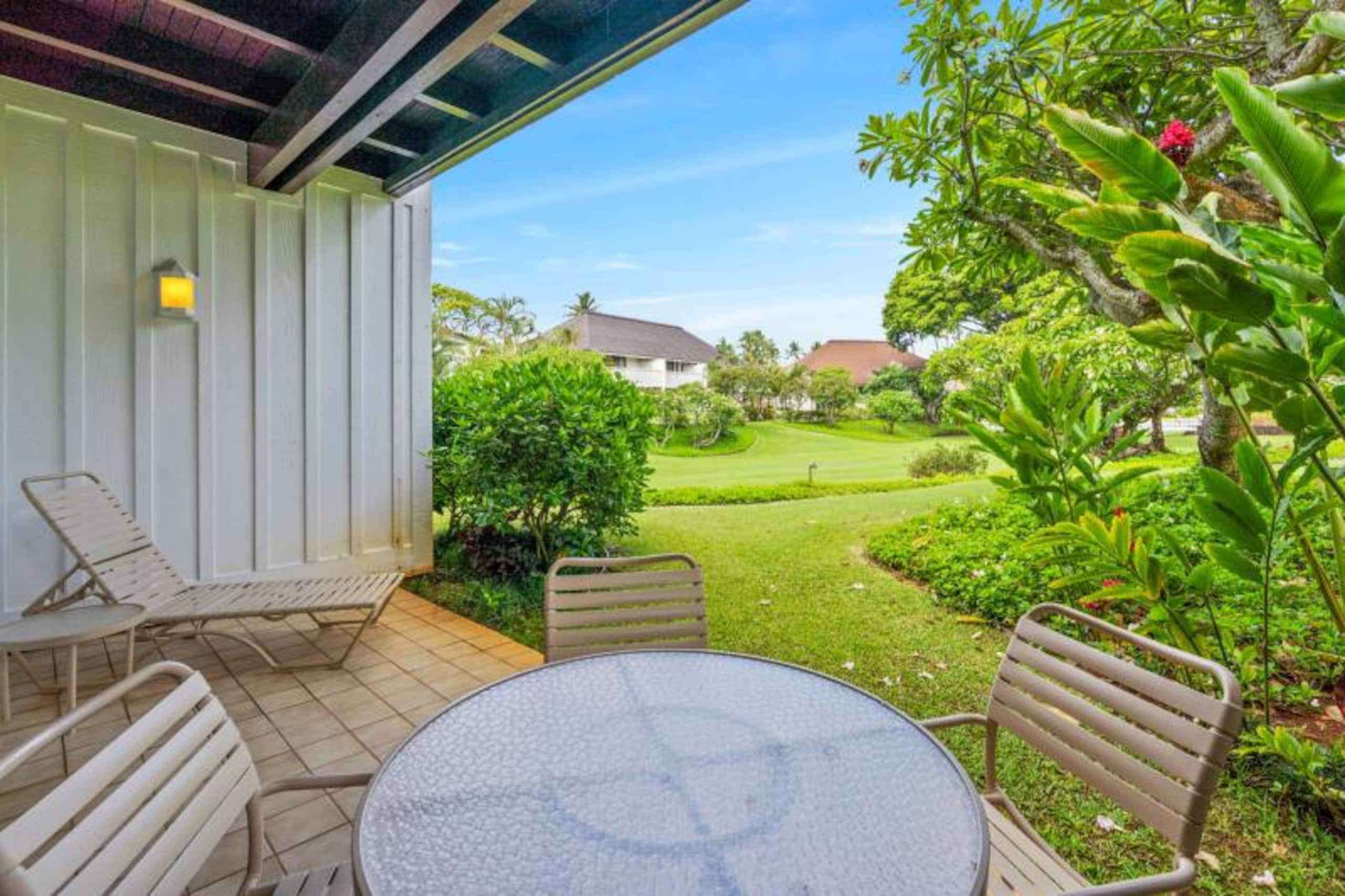 Tranquil condo - pool, hot tub & beach access - Main photo