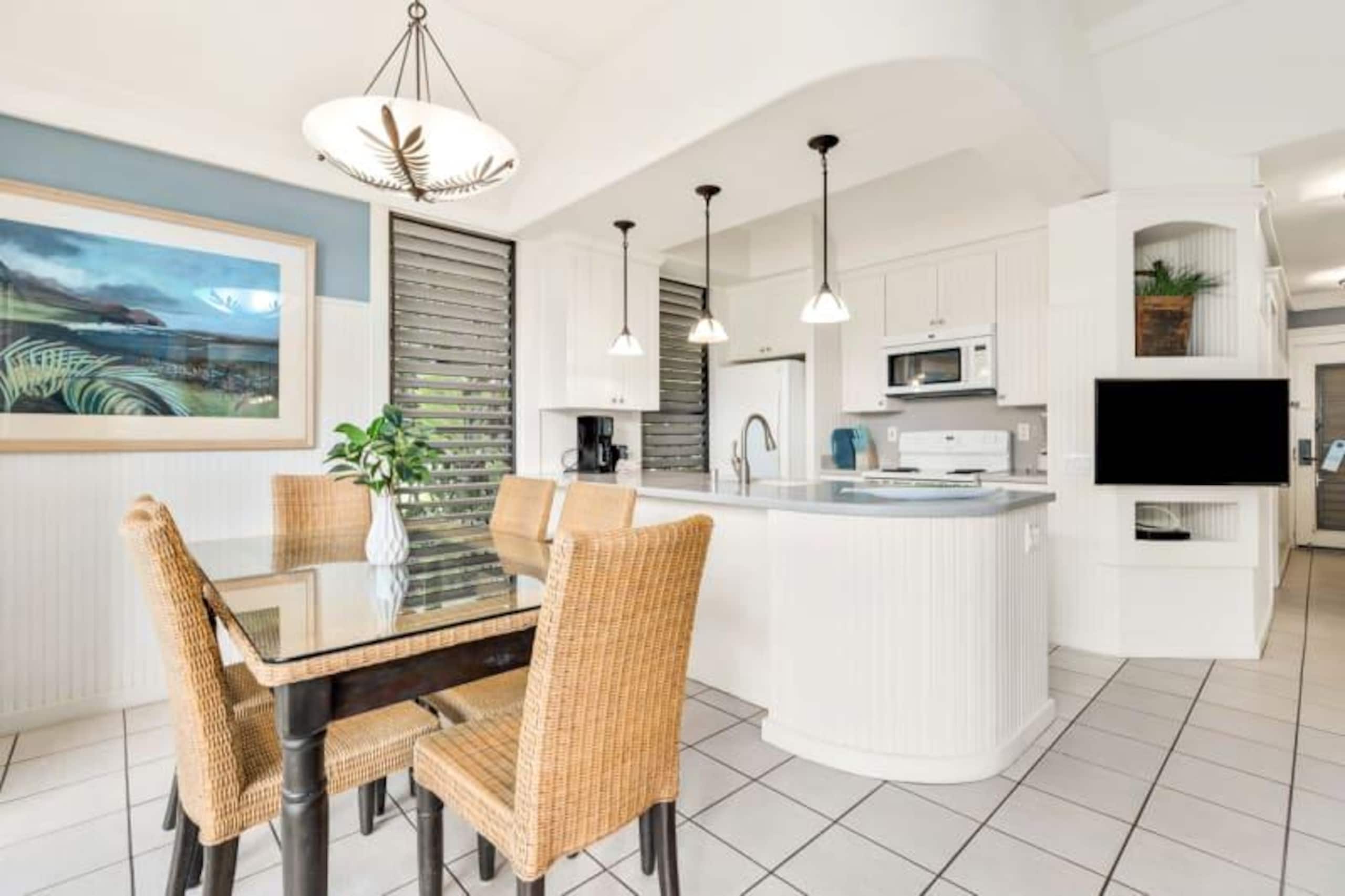 Tranquil condo - pool, hot tub & beach access - Photo 10