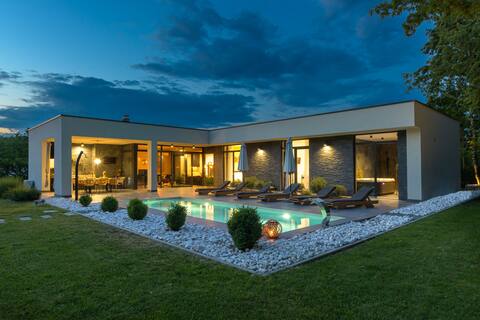 Villa Line by IstriaLux