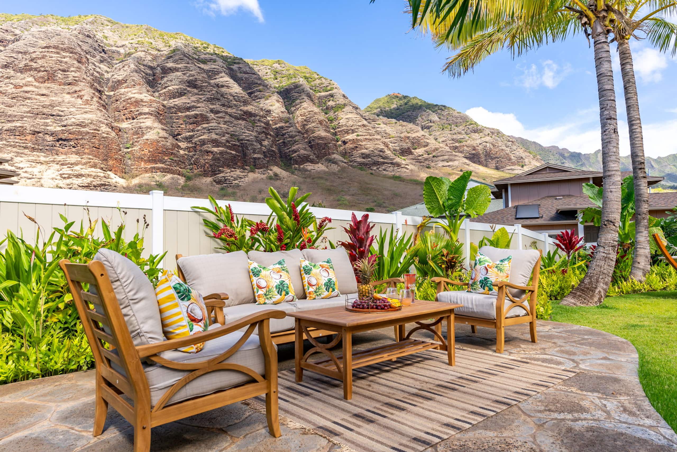 Home in Waianae · ★4.91 · 4 bedrooms · 4 beds · 2.5 private baths - Image 50