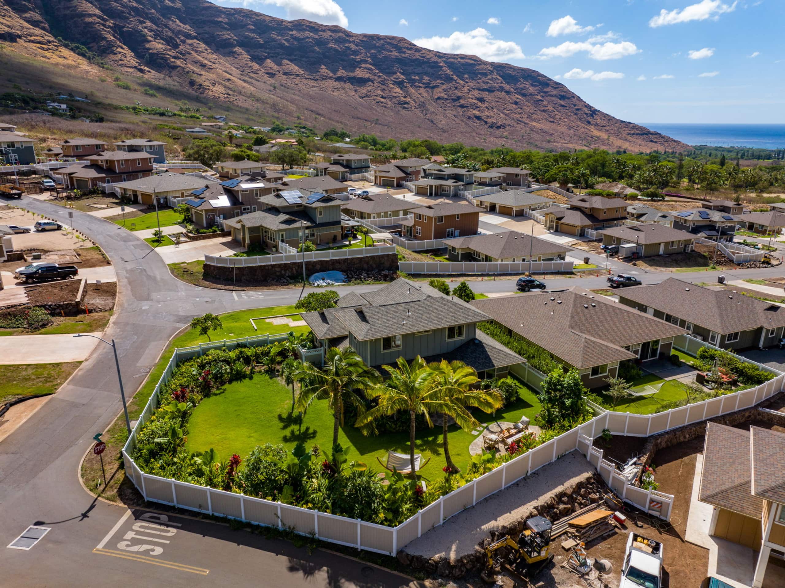 Home in Waianae · ★4.91 · 4 bedrooms · 4 beds · 2.5 private baths - Image 83